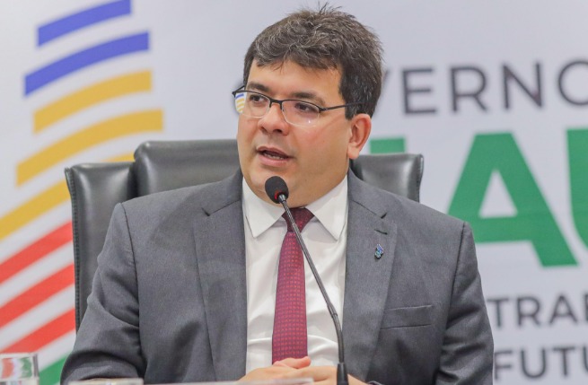 Governador autoriza folga na segunda-feira (26) para servidores que viajarem para votar